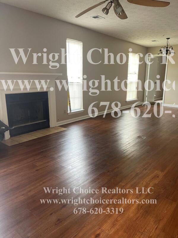 661 Windchase Ln - Photo 2 of 10