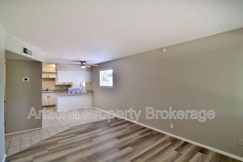 2323 S College Ave #6 - Photo 6 of 34