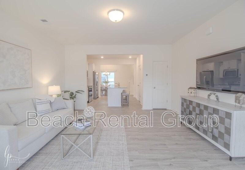 119 Crescent Way - Photo 2 of 22