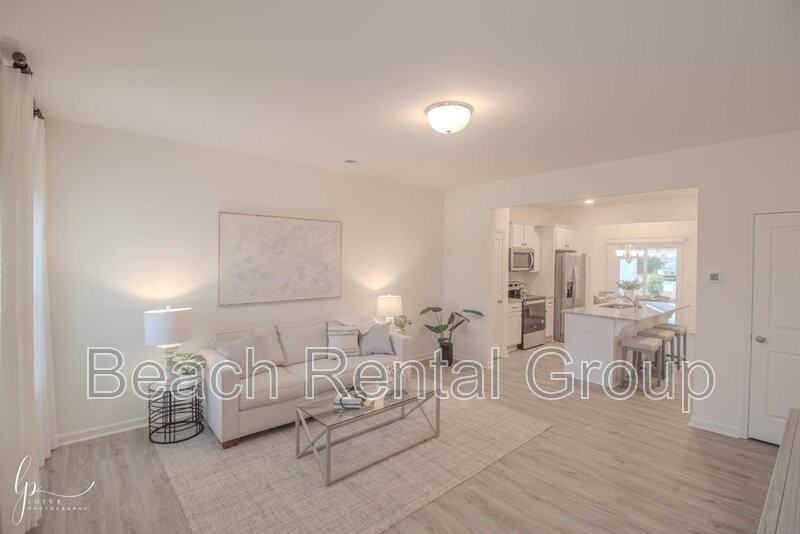 119 Crescent Way - Photo 3 of 22
