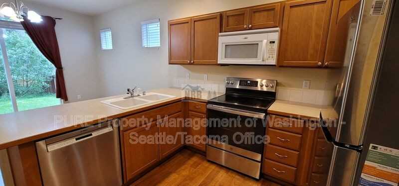 9606 191st Street Ct E - Photo 6 of 25