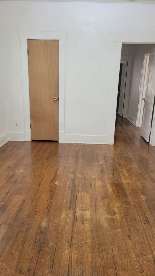 201 W Madison St - Photo 7 of 14