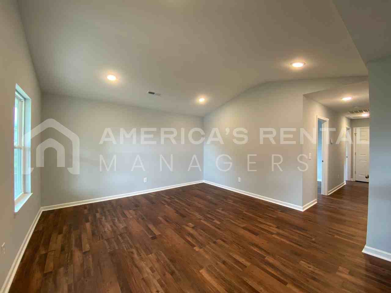 445 County Road 349 - Photo 5 of 36