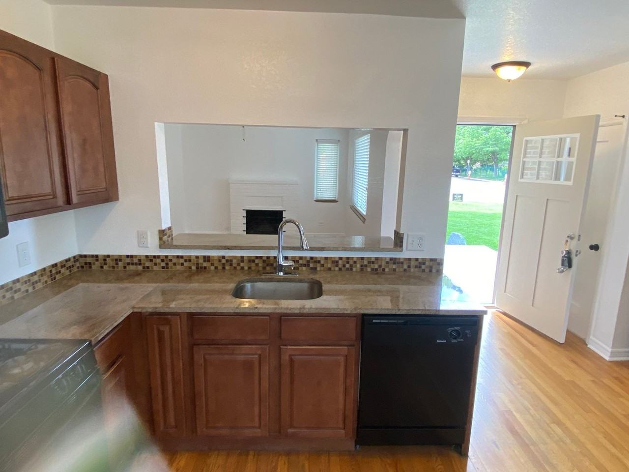 1400 N Jersey St #A - Photo 5 of 11