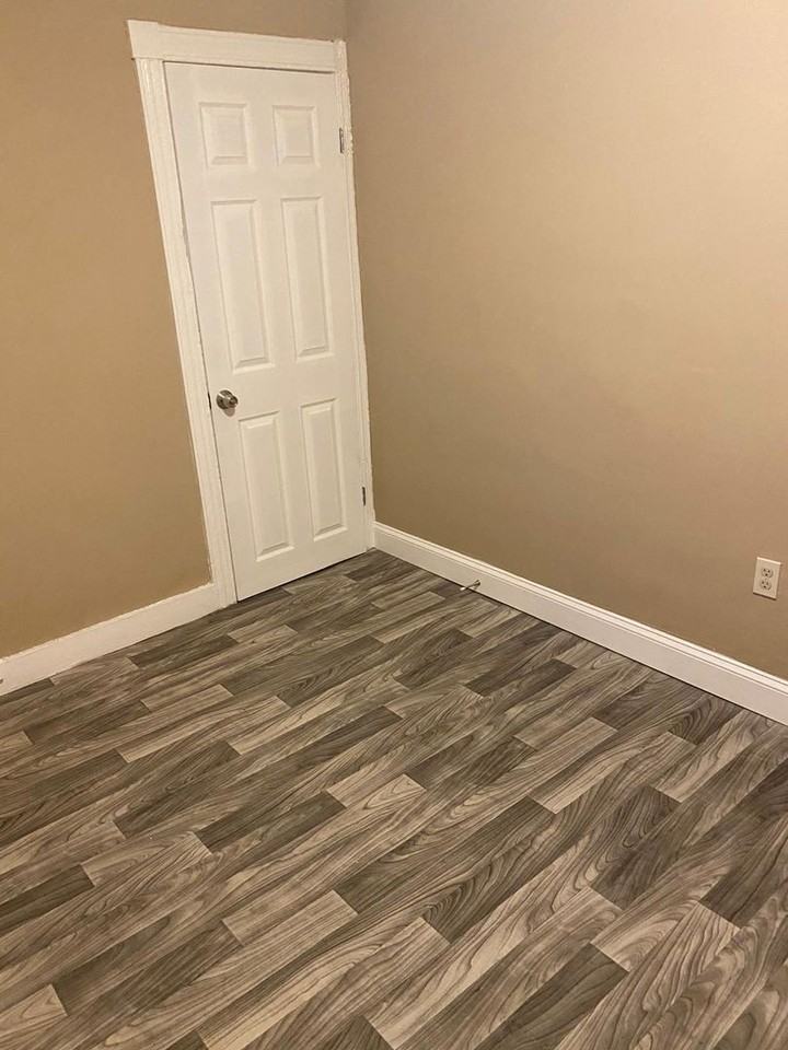 1607 Hakesley Pl - Photo 6 of 13