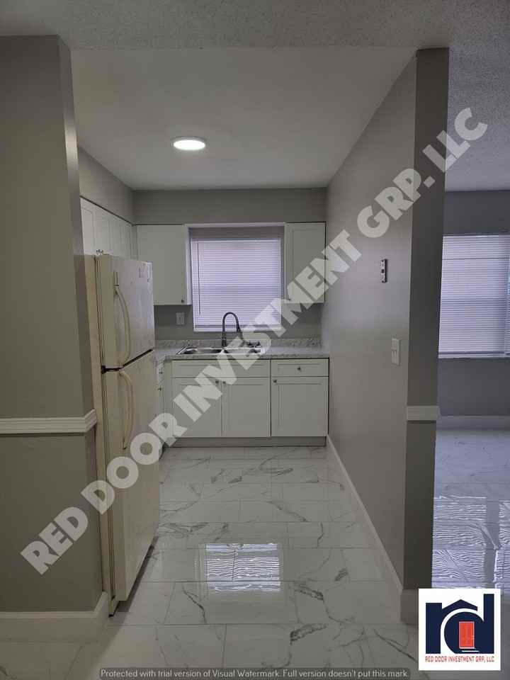 Knox-Coquina Court - Photo 2 of 8