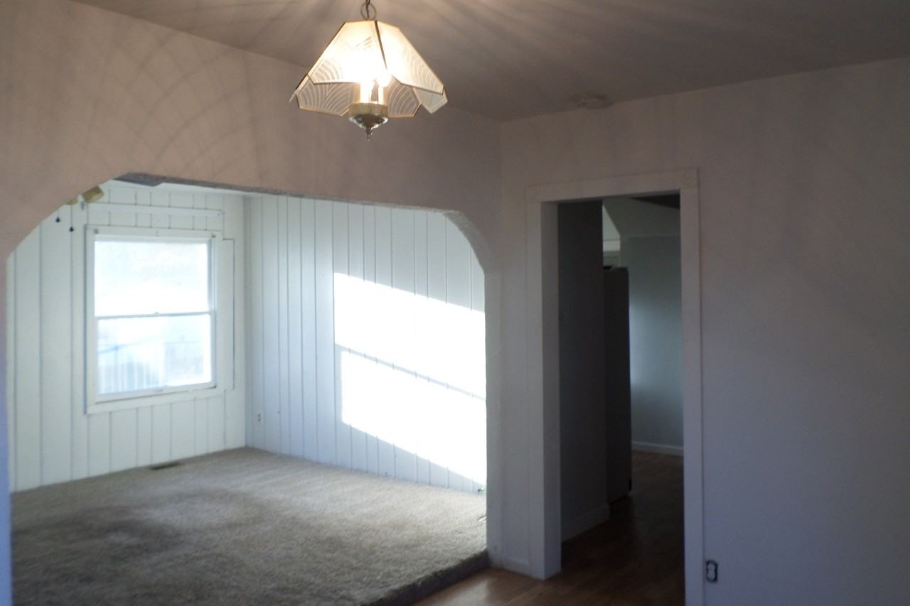 1124 10th Street - Photo 2 of 16