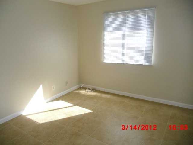 5248 Gains Mill St - Photo 7 of 9