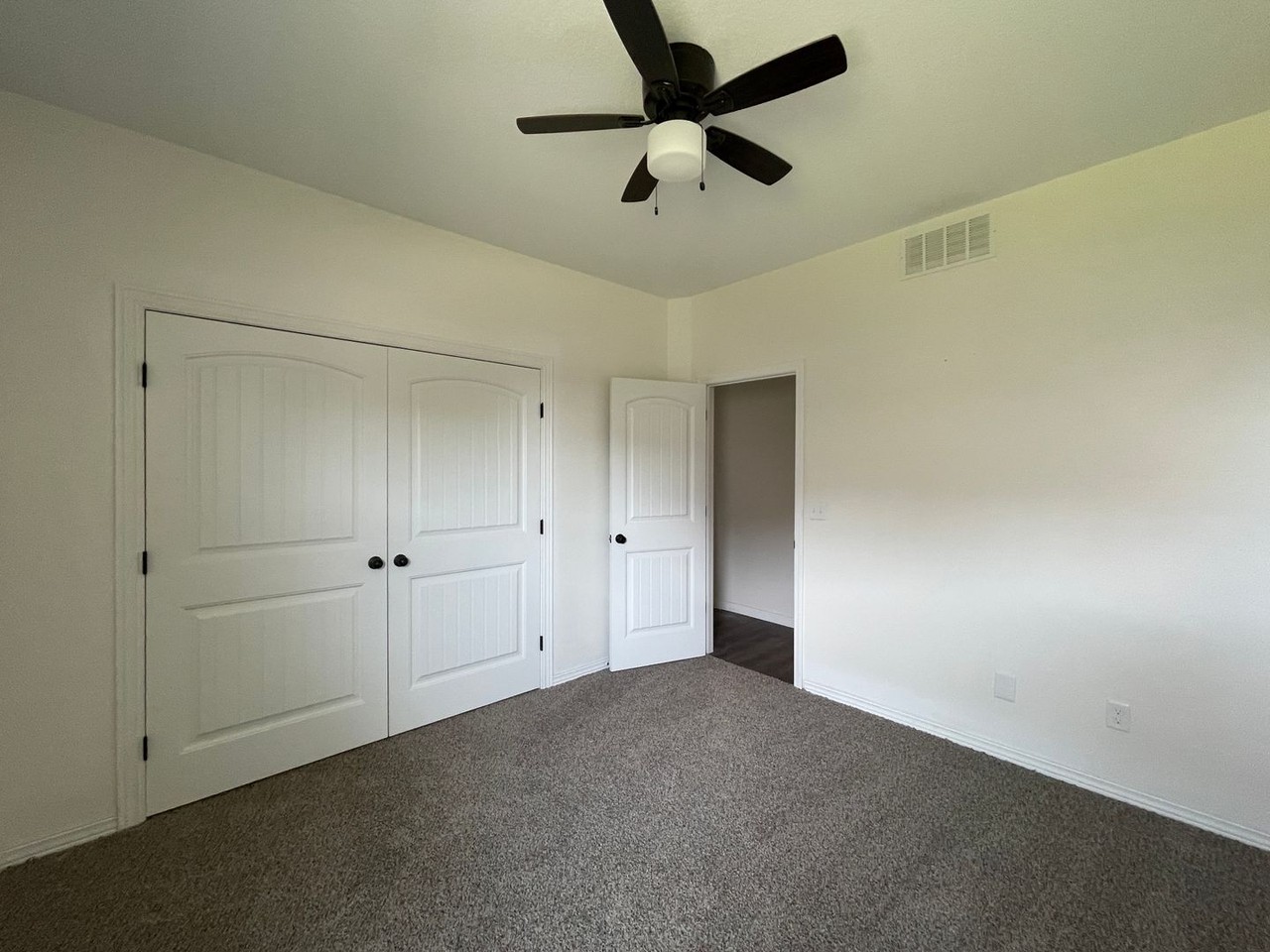 12610 E Willowgreen Cir - Photo 6 of 20