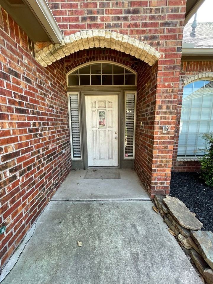 2425 Flint Ridge Rd - Photo 3 of 45