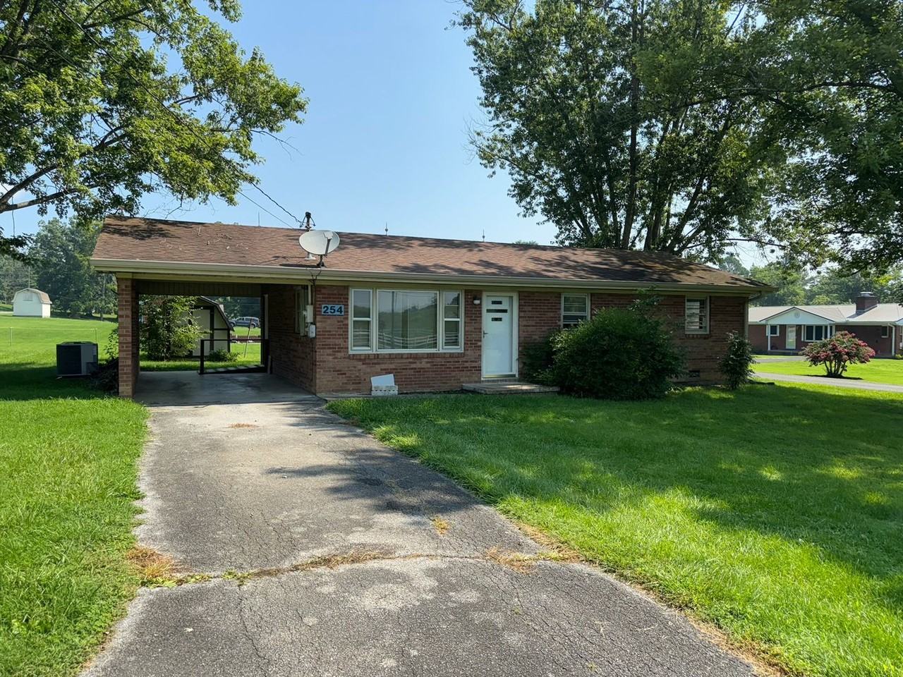 254 Baileyton Main St - Photo 3 of 12