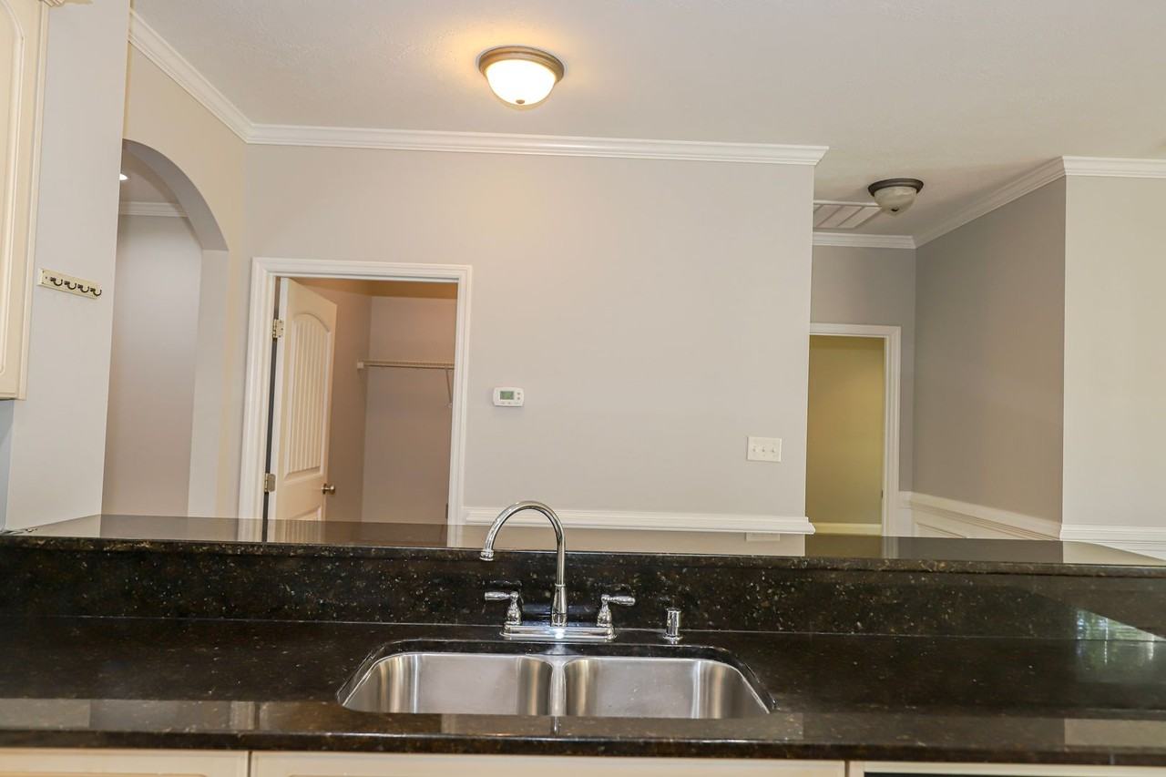 4453 Galway Dr - Photo 4 of 27