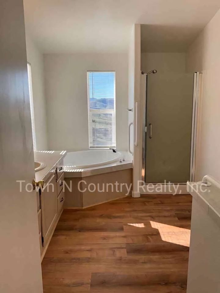 18425 Corral Del Cielo Rd. - Photo 2 of 13