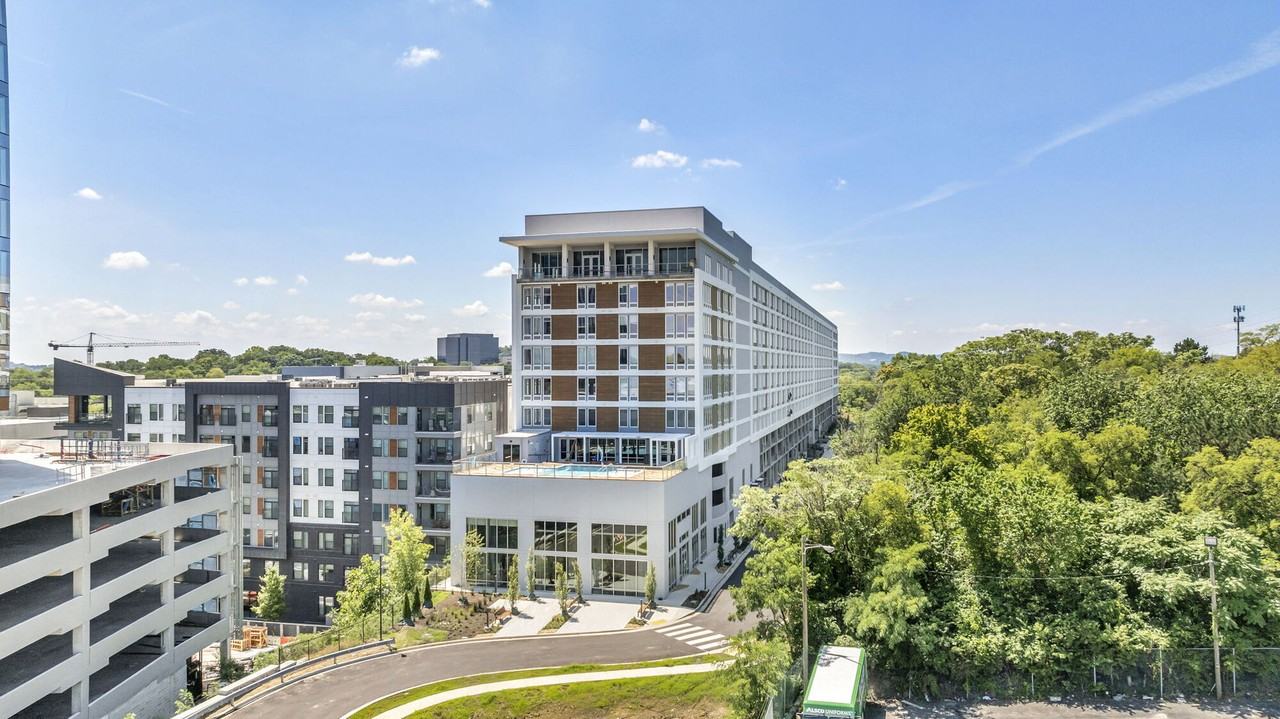 Haven at Charlotte - Photo 3 of 25