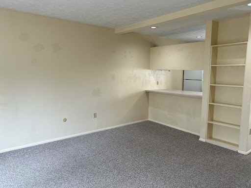 123 Orchard Dr - Photo 3 of 14