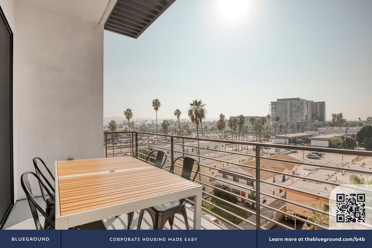 5500 Klump Avenue - Photo 5 of 42