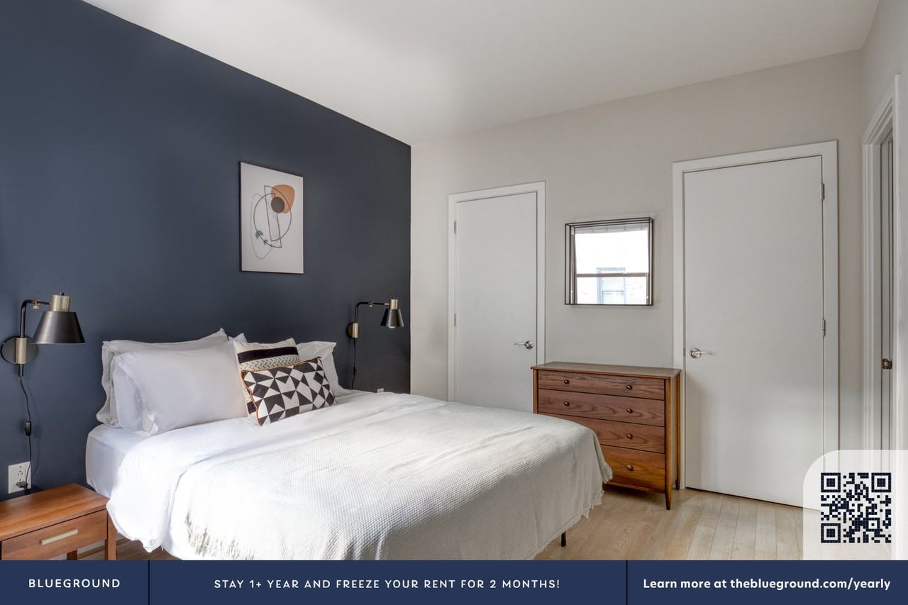 733 15th Street Northwest - Photo 7 of 24