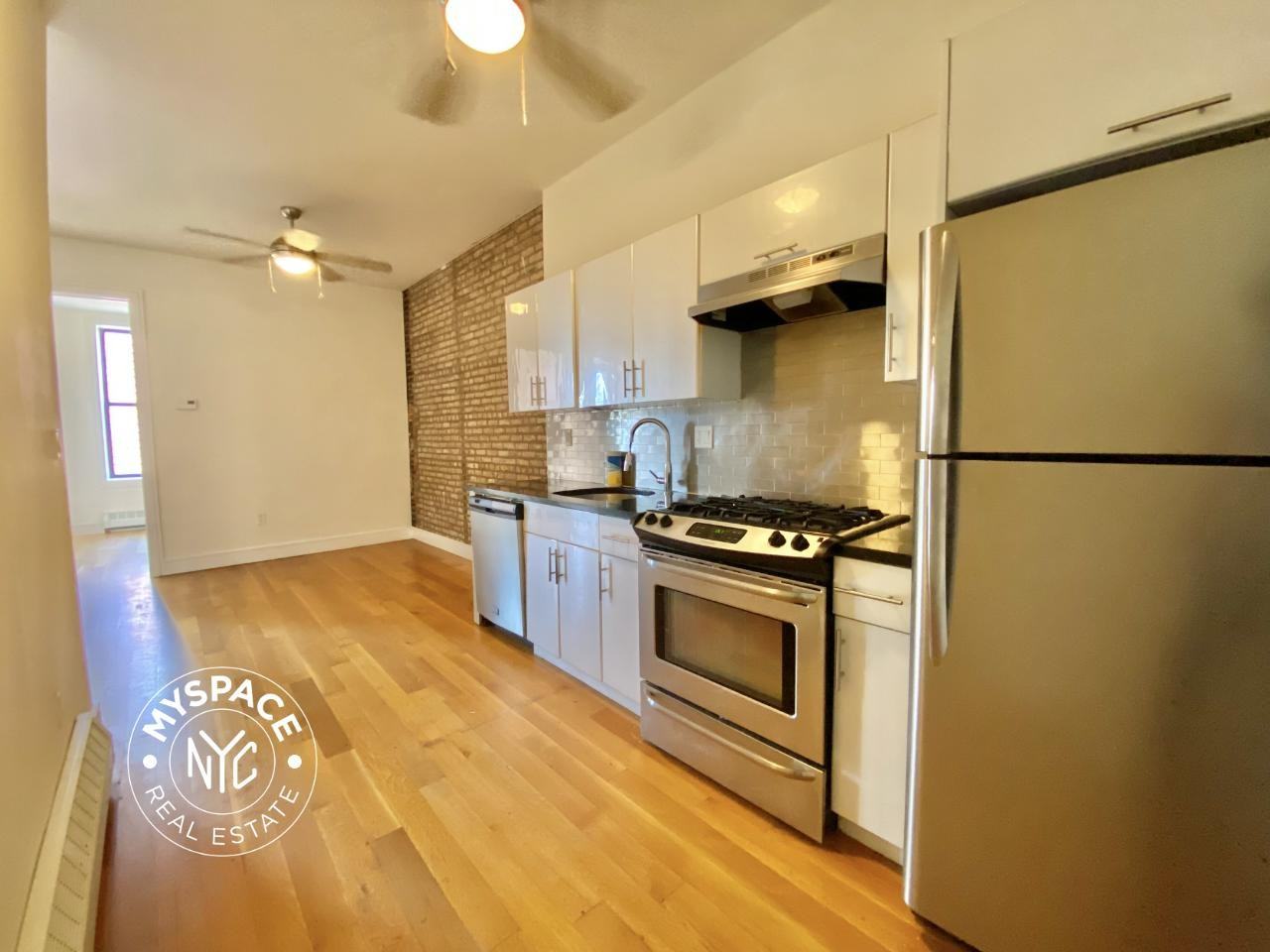 293 Irving Ave #2B - Photo 3 of 8