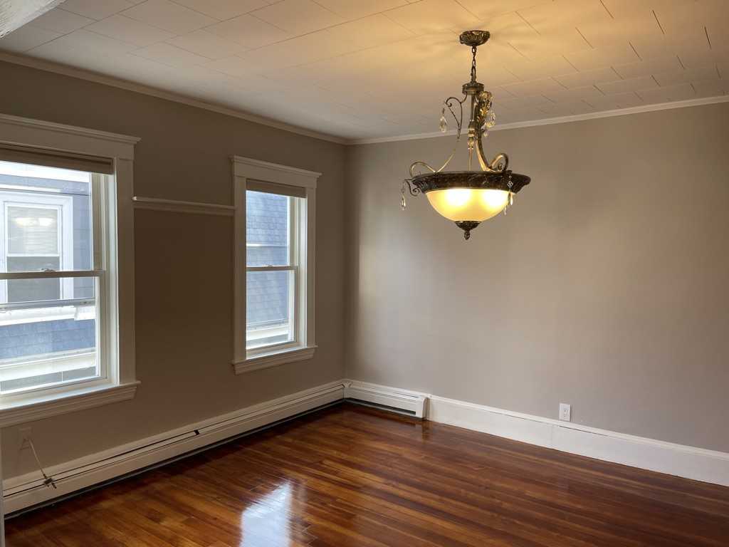 34 Irma Ave #3 - Photo 4 of 9