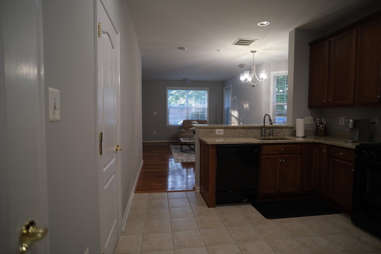 19404 Diamond Lake Dr #1 - Photo 3 of 34