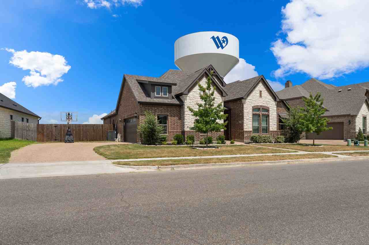 2308 Paddington Way #NA - Photo 5 of 29