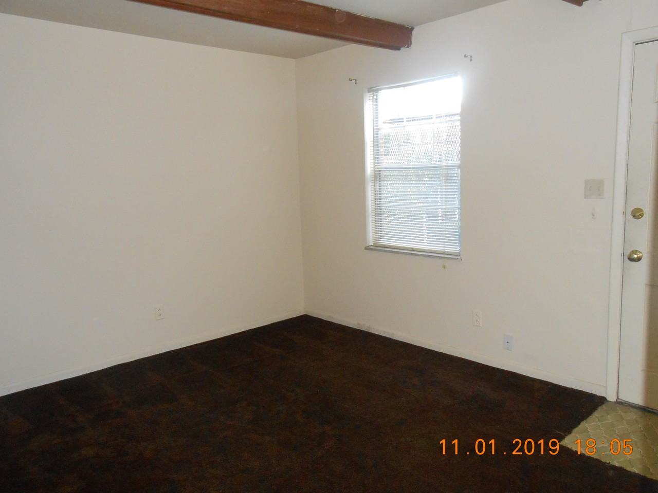 1360 Highland St #APTF - Photo 5 of 18