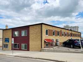 featured image of 401 Main St S