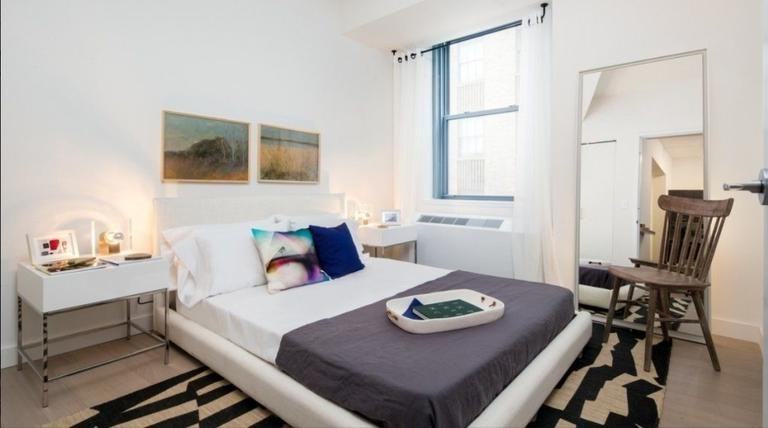 25 Broad St #1302 - Photo 2 of 6