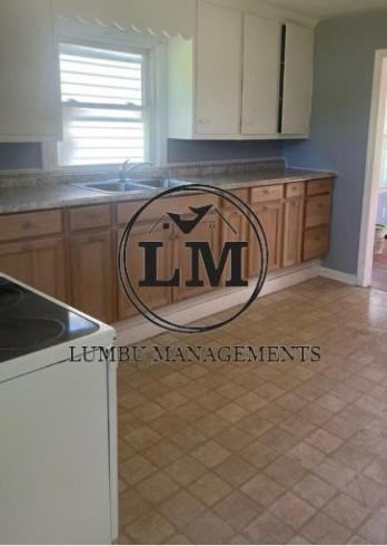 1006 Manly Street - Photo 2 of 9