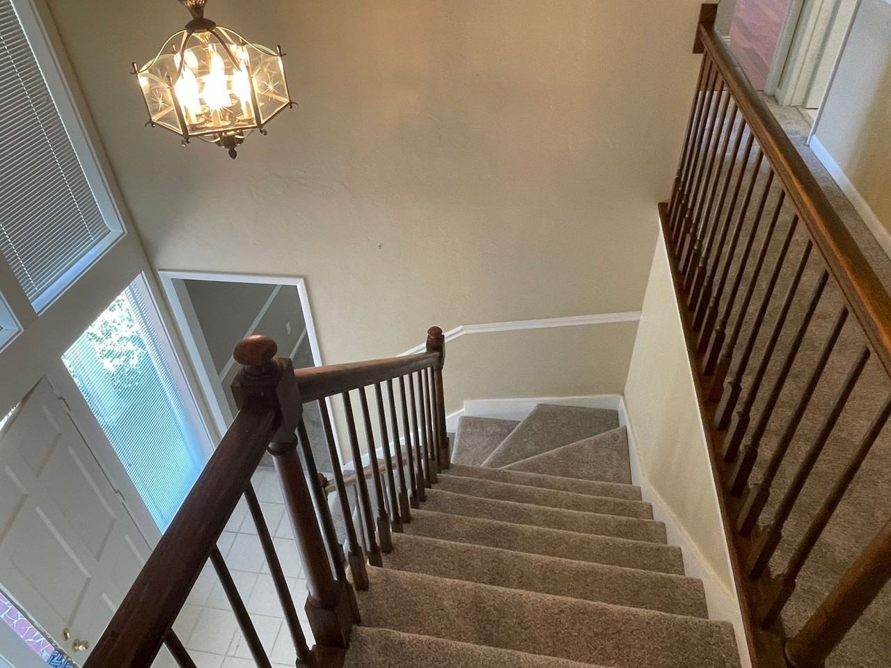 1411 Nw 47th Ter - Photo 2 of 27