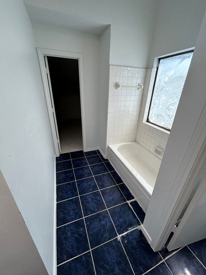 3712 Pulsar Dr - Photo 7 of 23