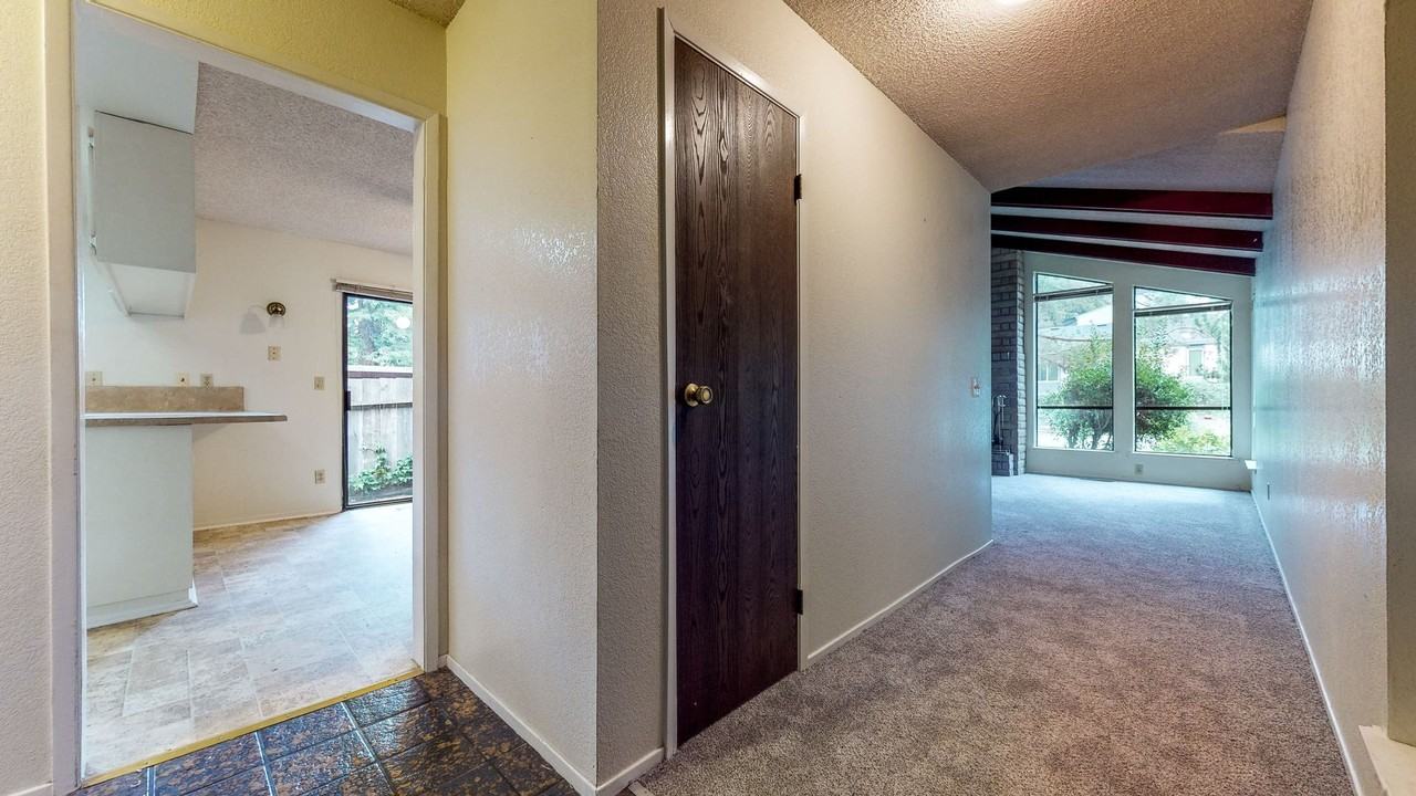 1541 Neotomas Ave - Photo 5 of 21