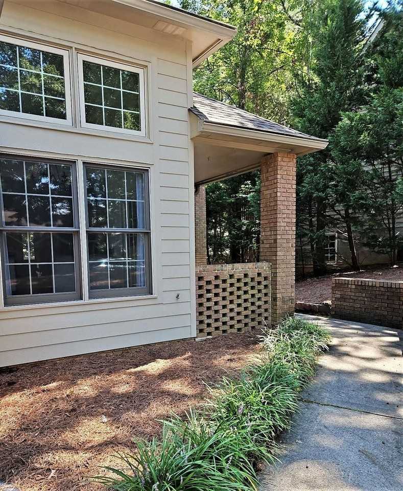 12108 Baywoods Dr - Photo 2 of 21