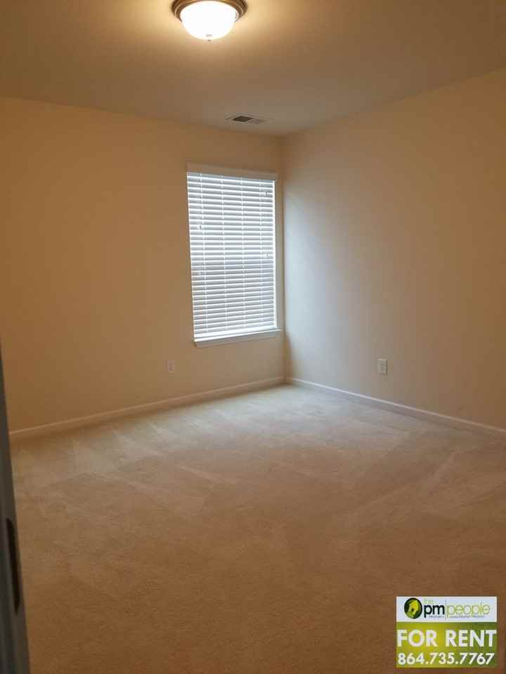 3 Twinings Dr - Photo 6 of 11