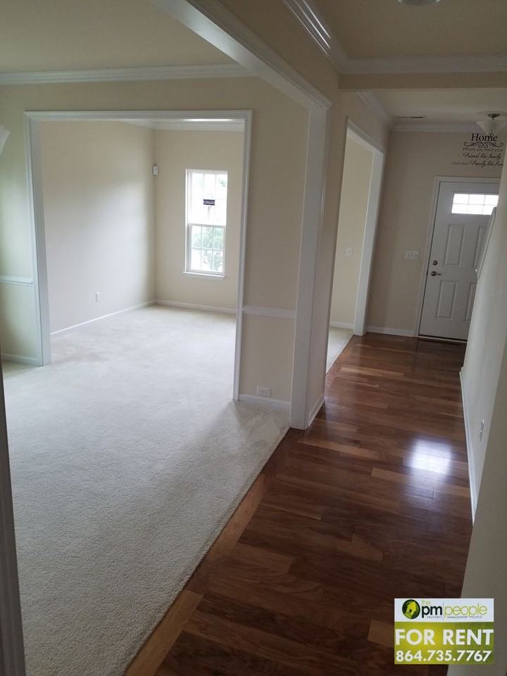 3 Twinings Dr - Photo 5 of 11