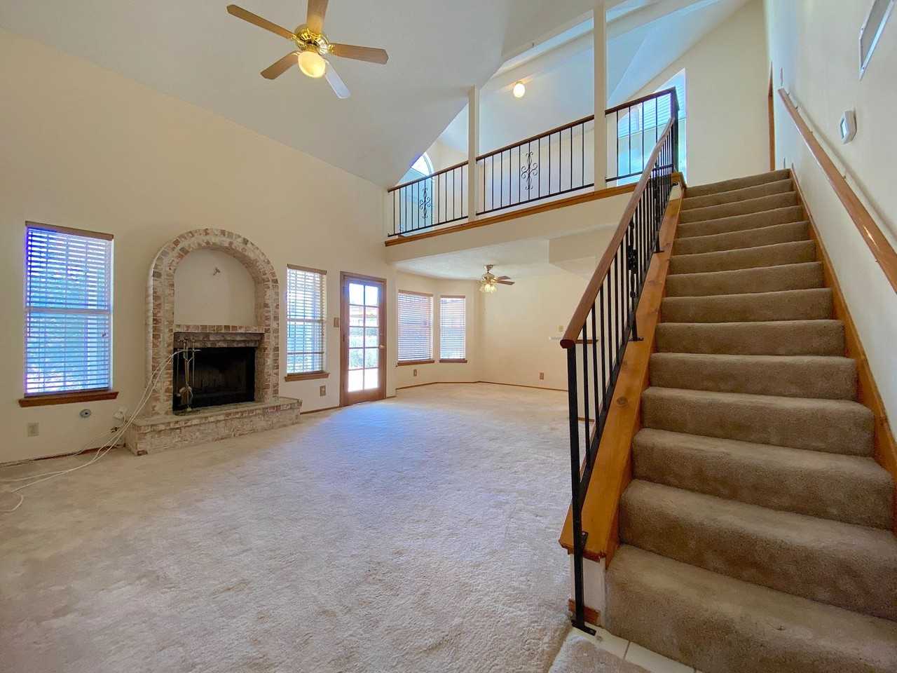 10660 Onyxstone St - Photo 2 of 22