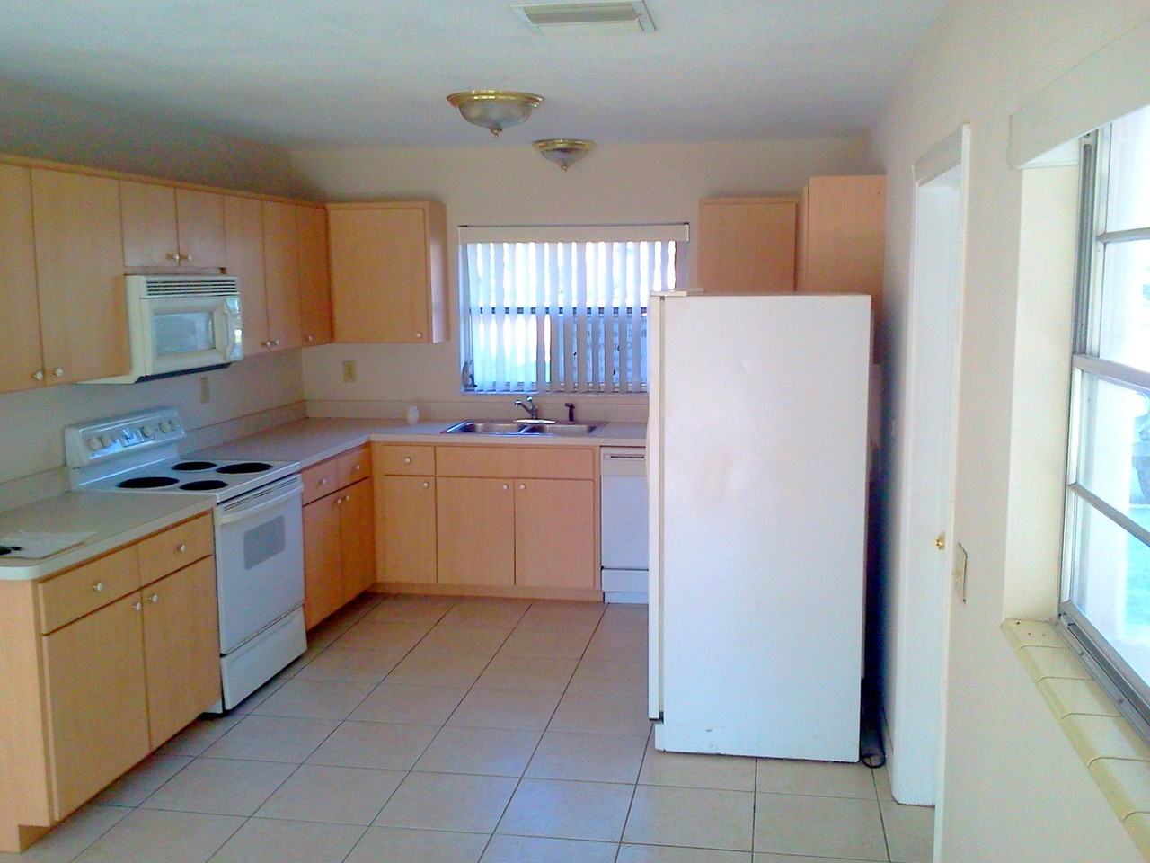 34782 Evergreen Way - Photo 6 of 8