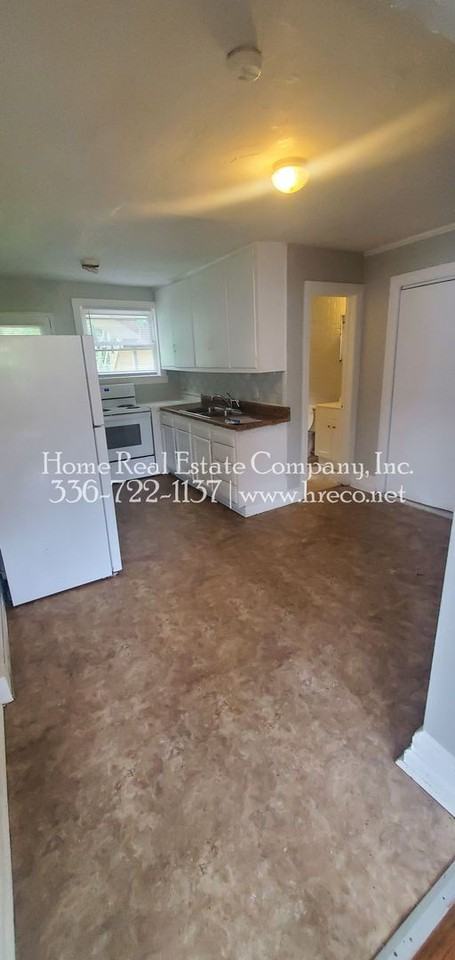 1321 Cunningham Avenue - Photo 6 of 8