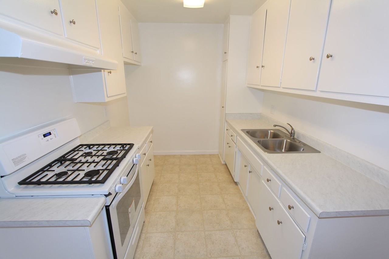 Gables - Photo 3 of 6