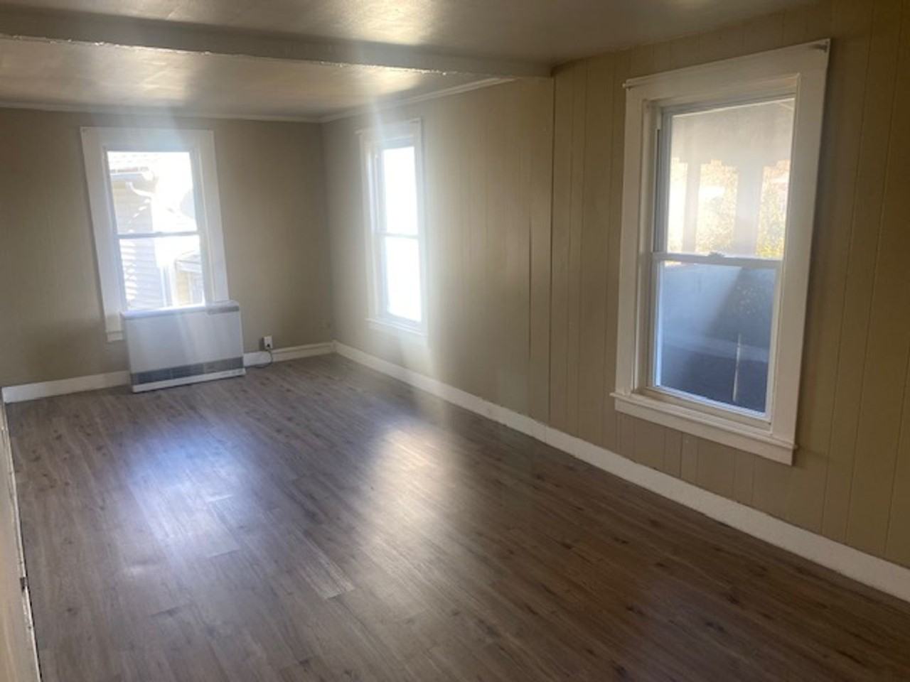 133 Main - Photo 2 of 5