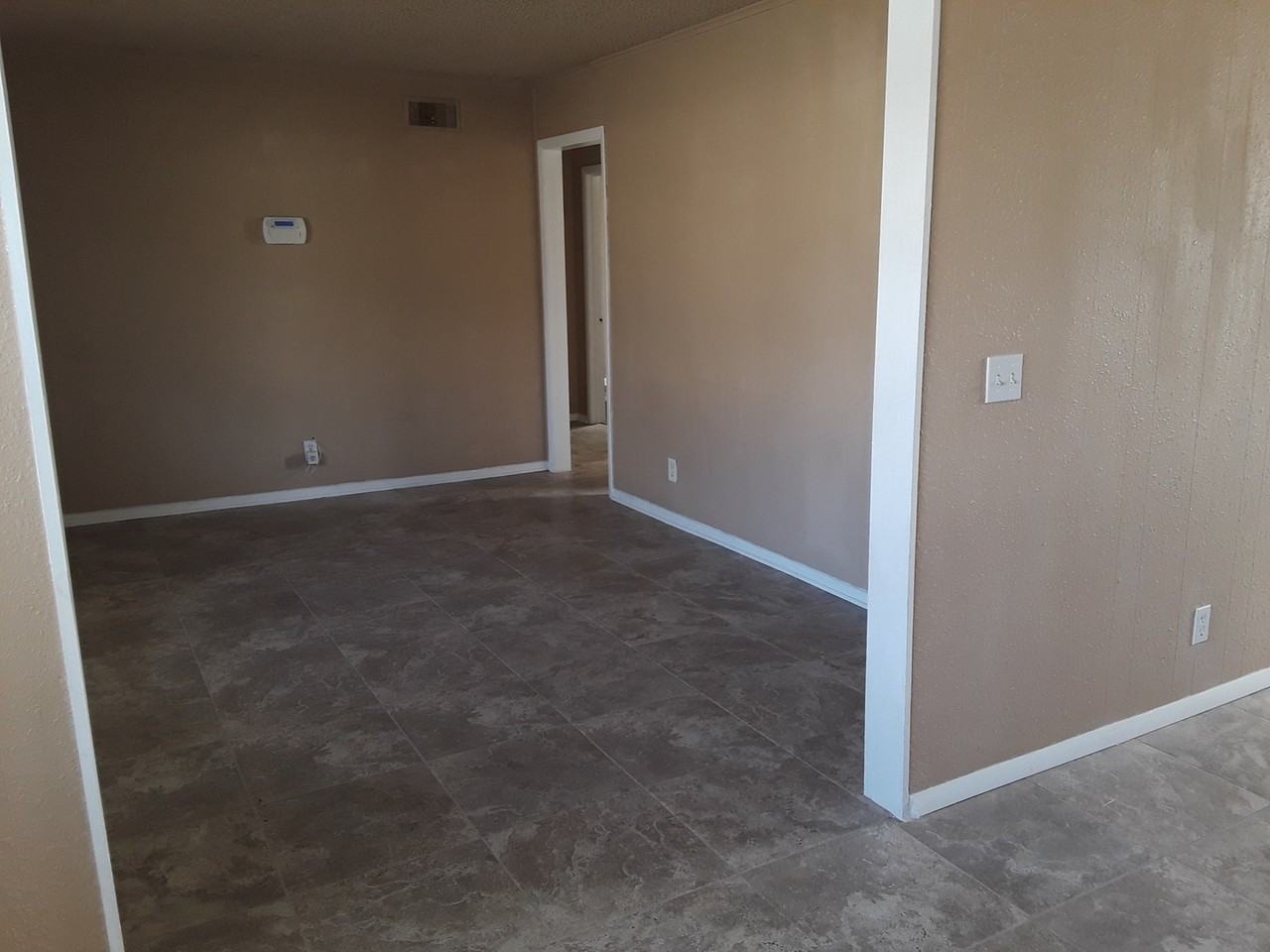 636 E 49th Pl N - Photo 6 of 17