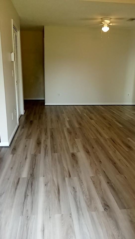 606 Hampton St - Photo 3 of 14