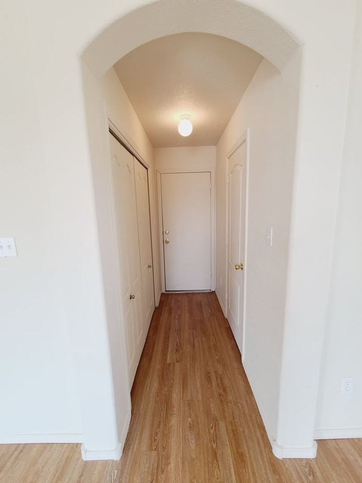 690 Rain Lily Rd Sw - Photo 5 of 23