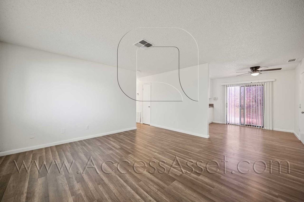 14710 Mesa St - Photo 2 of 22