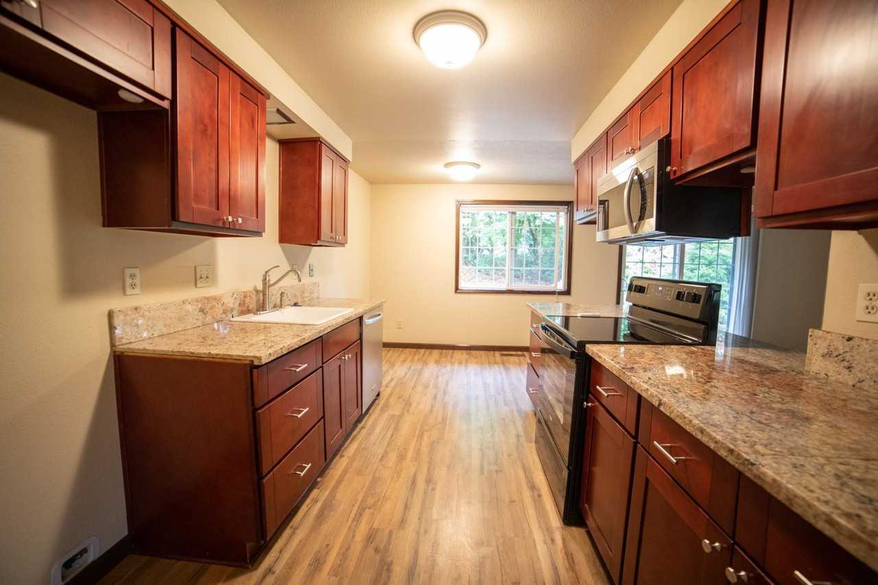 8835 Se Tiffany Ct - Photo 7 of 28