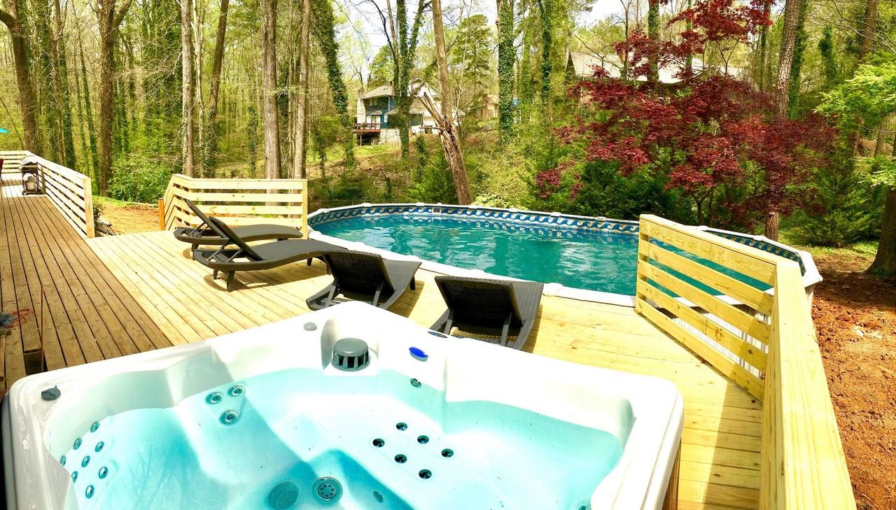 2885 Duke of Gloucester Street - Photo 2 of 50