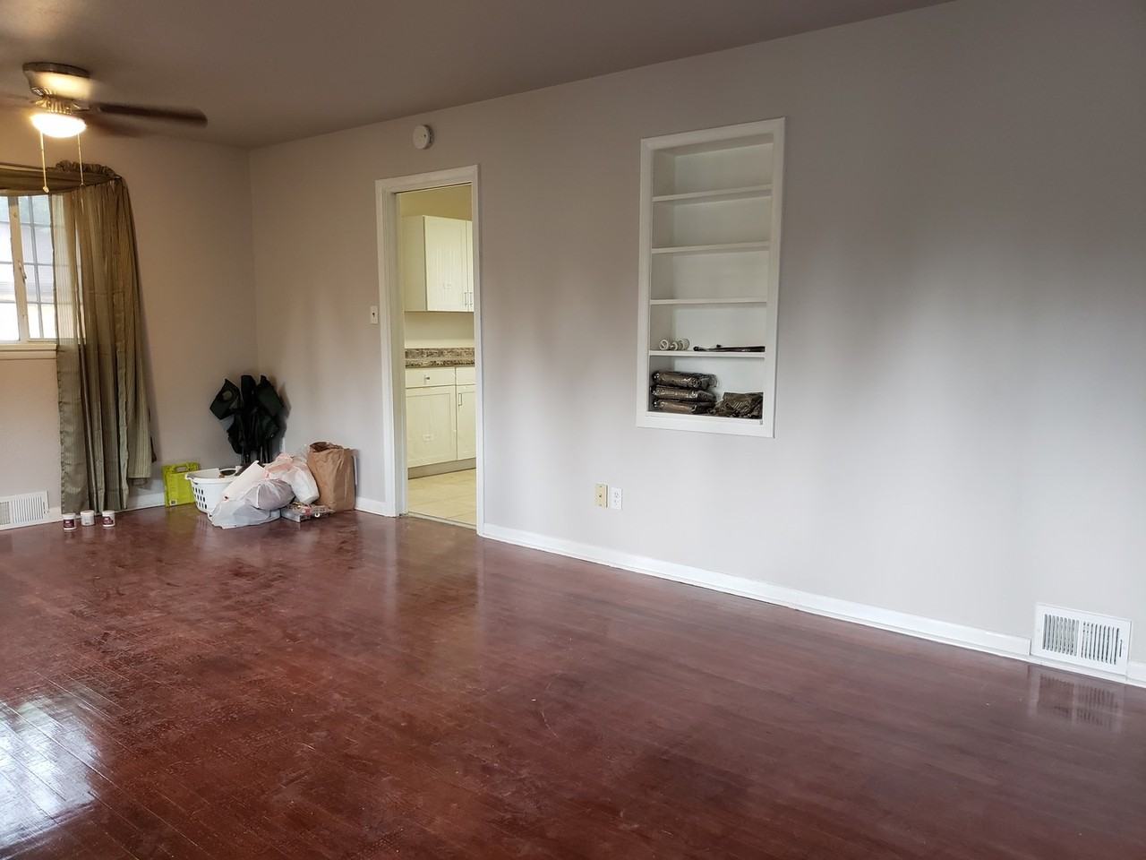 1218 E Uintah St Uppr - Photo 5 of 14
