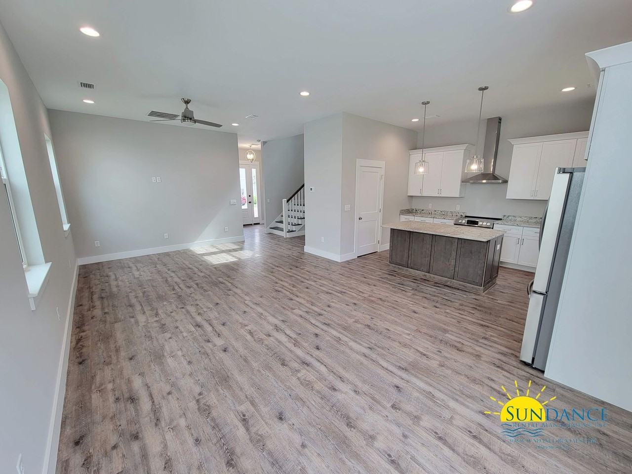 195 Rearden Way - Photo 2 of 27