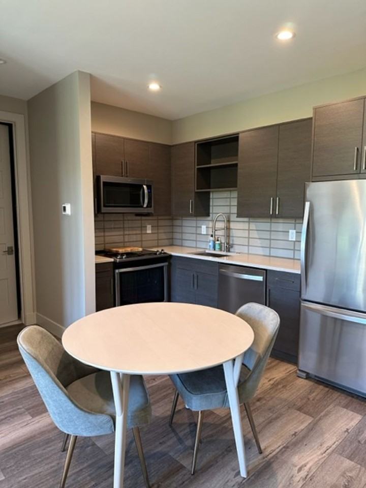 31 Highnoon Way #C - Photo 4 of 15
