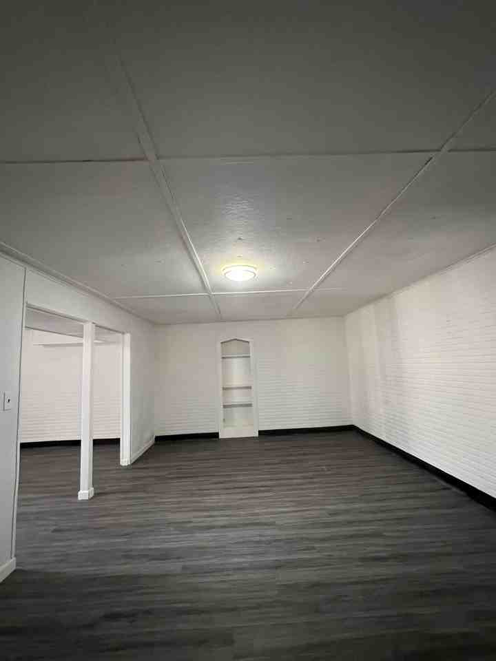 10 Brig Dean Rd Units - Photo 2 of 21